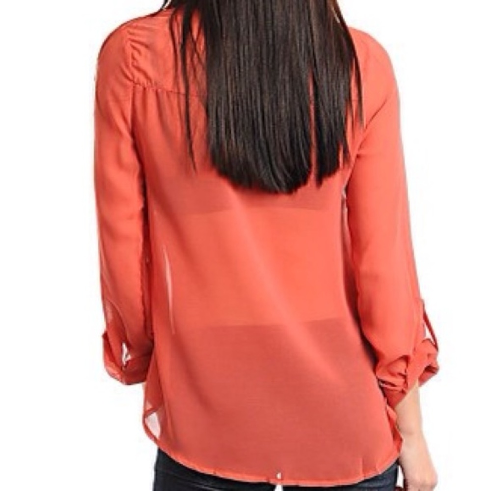 Rust colored top - Picture 2 of 2